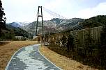 suspension bridge 320m span support tower shiobara.jpg